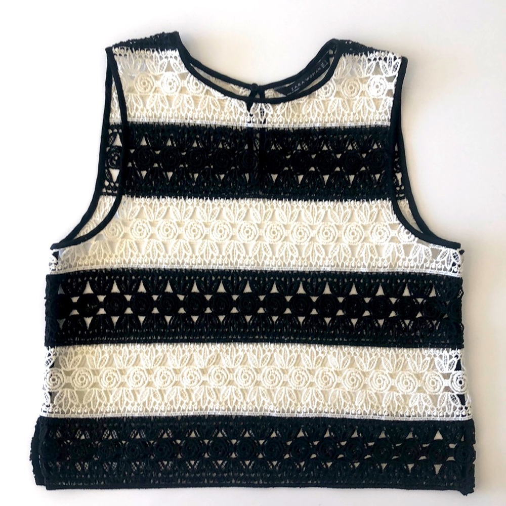 Zara lace top size small black & white
